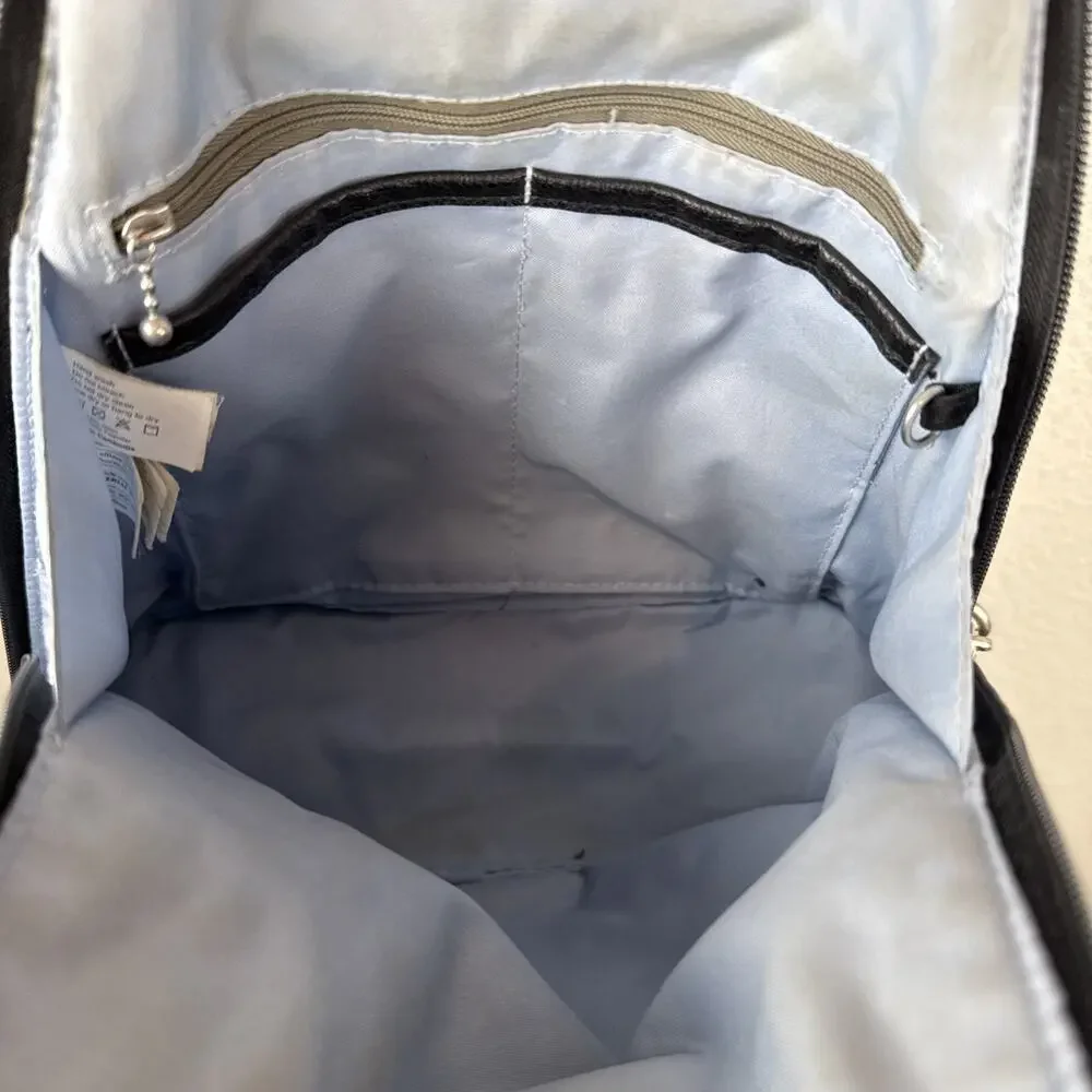 Baggallini metro backpack